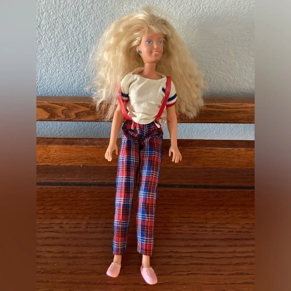 EUC Mattel Barbie 1980 Doll Lot Hasbro Blonde 1987